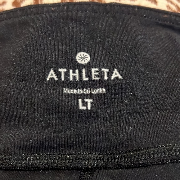 Athleta Black Cropped Workout Pants with Criss Cross Detail Size Large Tall - Picture 7 of 8